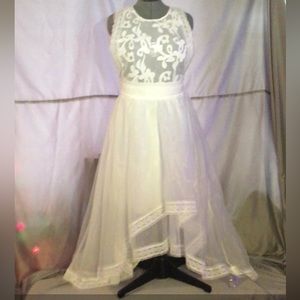 FT INC White Lace Layered Gown Dress XL